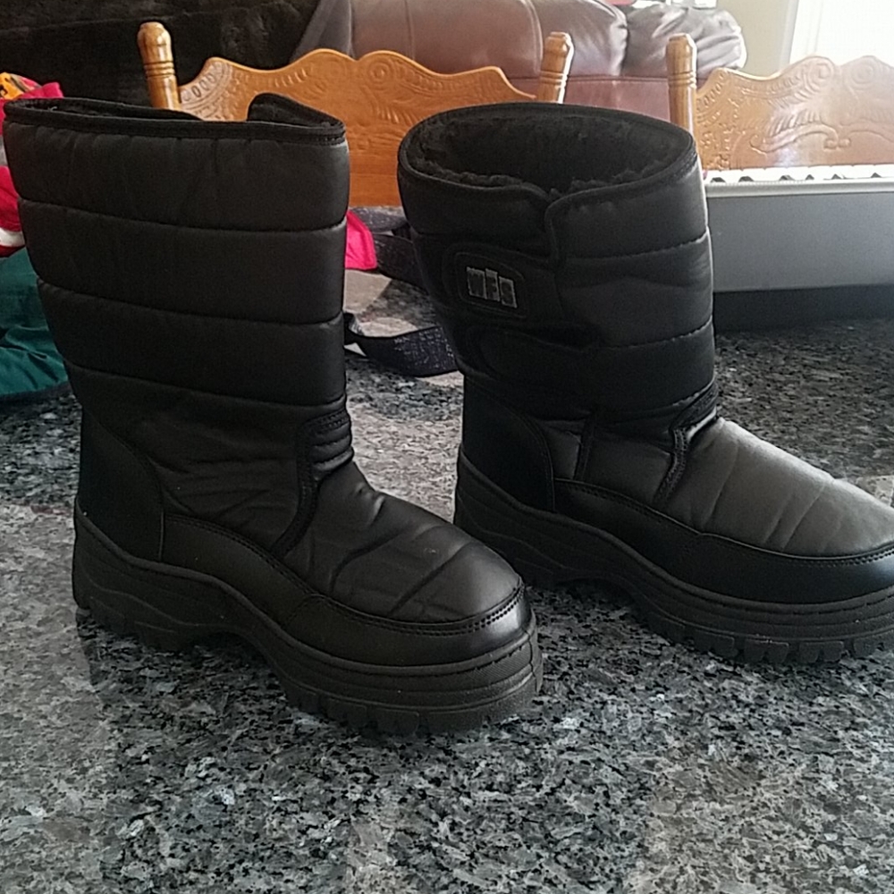Snow Boots WFS